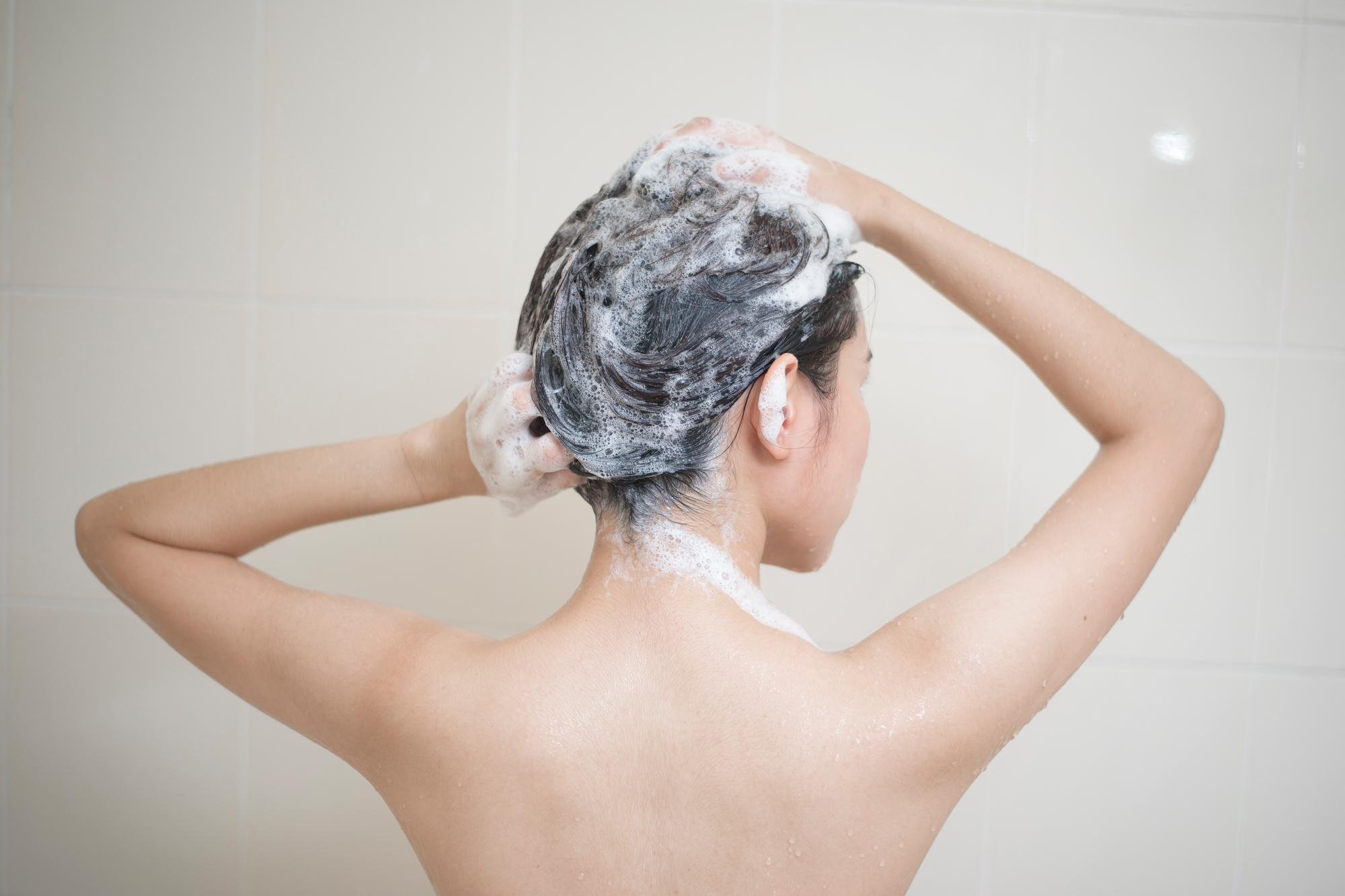Šampon proti izpadanju las je res en dober produkt